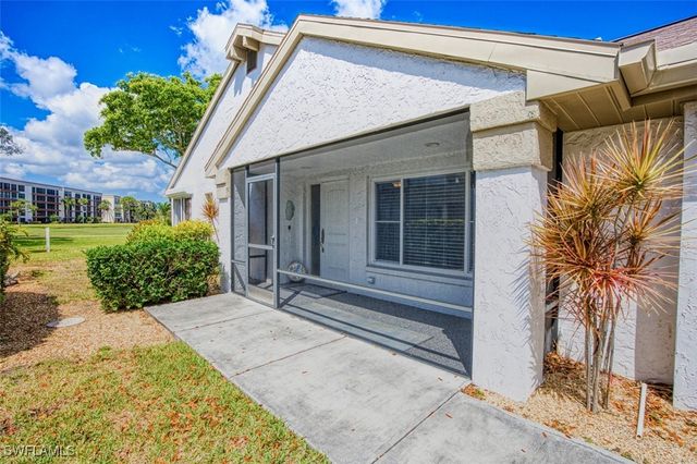 1815 Pine Glade CIR, Fort Myers, FL 33907