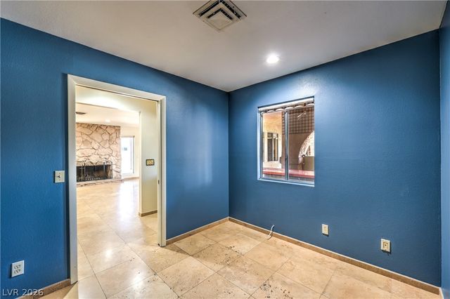 2880 Red Rock Street, Las Vegas, NV 89146