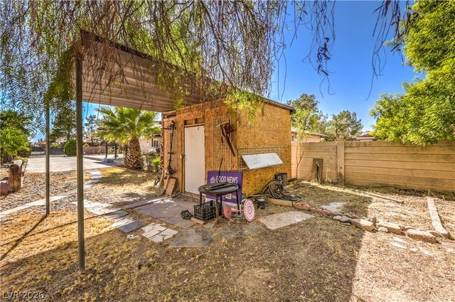 2880 Red Rock Street, Las Vegas, NV 89146