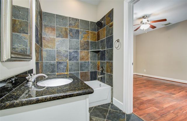 4613 Floyd Street, Houston, TX 77007