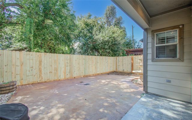 4613 Floyd Street, Houston, TX 77007