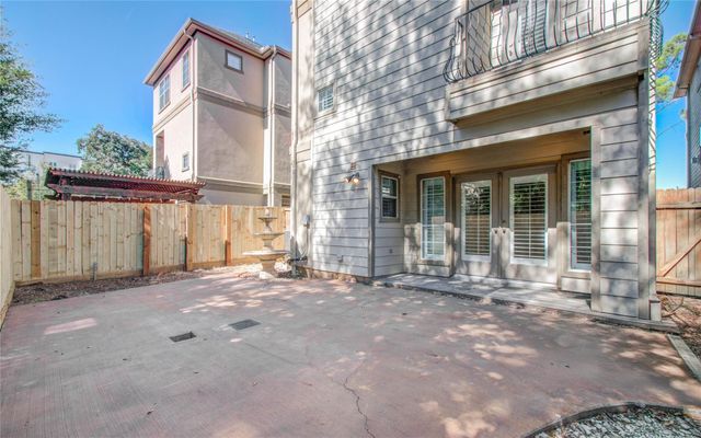 4613 Floyd Street, Houston, TX 77007