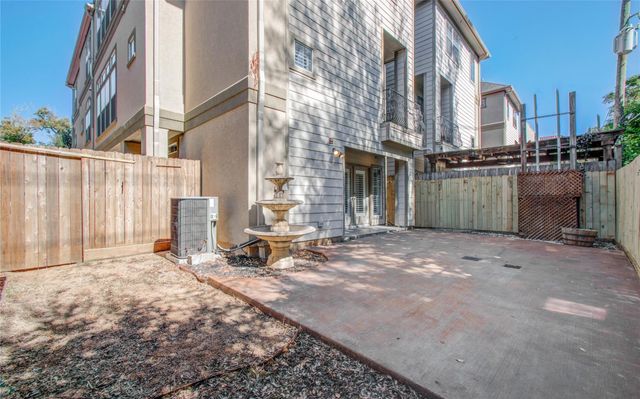 4613 Floyd Street, Houston, TX 77007