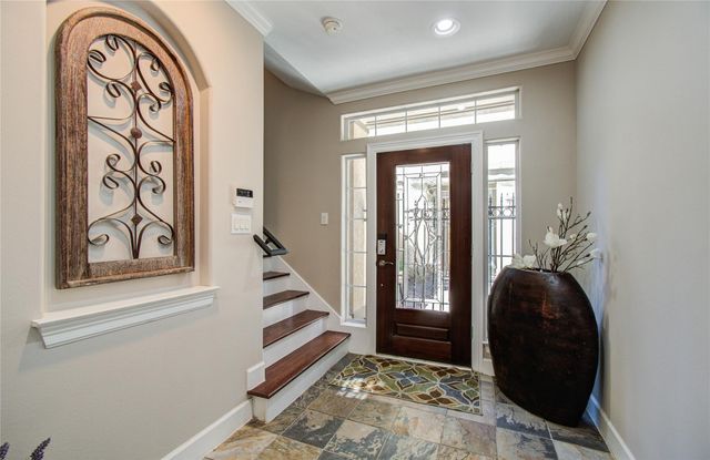 4613 Floyd Street, Houston, TX 77007