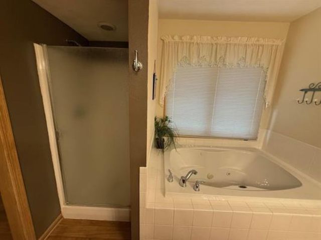 6518 Broadcast Parkway, Loves Park, IL 61111