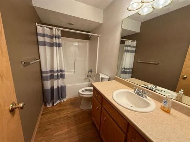 6518 Broadcast Parkway, Loves Park, IL 61111
