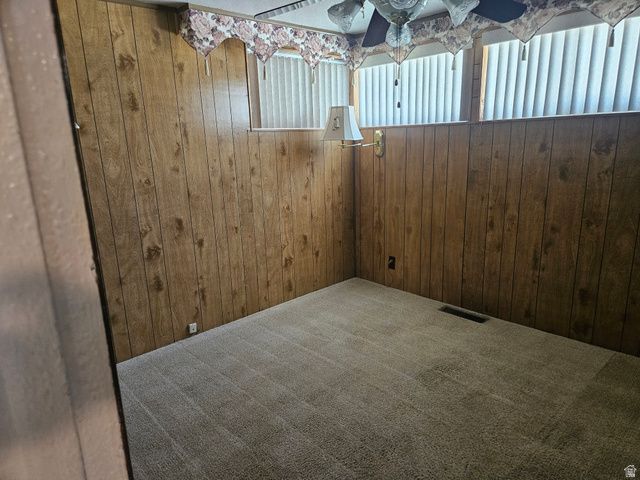 651 SHERWOOD DR, Layton, UT 84041