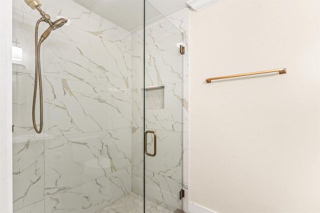 226 Moccasin Trail W, Jupiter, FL 33458