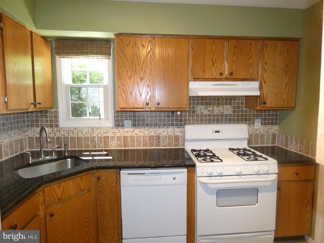 123 WYNDHAM, Robbinsville, NJ 08691