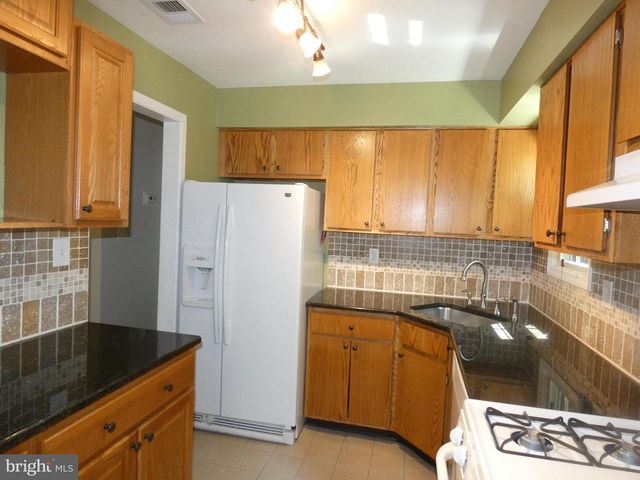 123 WYNDHAM, Robbinsville, NJ 08691