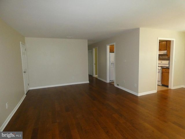 123 WYNDHAM, Robbinsville, NJ 08691