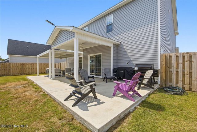 102 N Ardsley Lane, Rocky Point, NC 28457