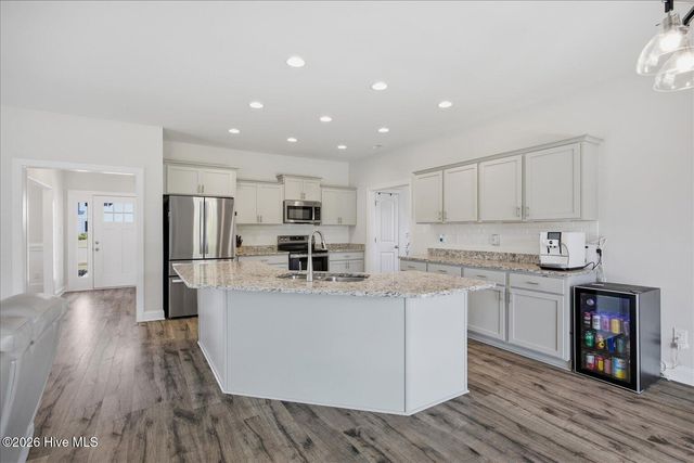 102 N Ardsley Lane, Rocky Point, NC 28457