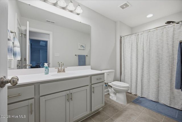 102 N Ardsley Lane, Rocky Point, NC 28457