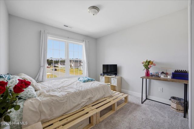 102 N Ardsley Lane, Rocky Point, NC 28457