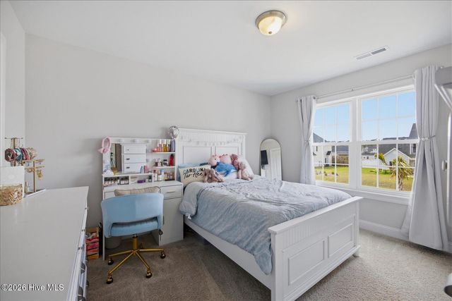 102 N Ardsley Lane, Rocky Point, NC 28457