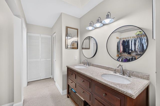 1401 NE 9th Street 20, Fort Lauderdale, FL 33304