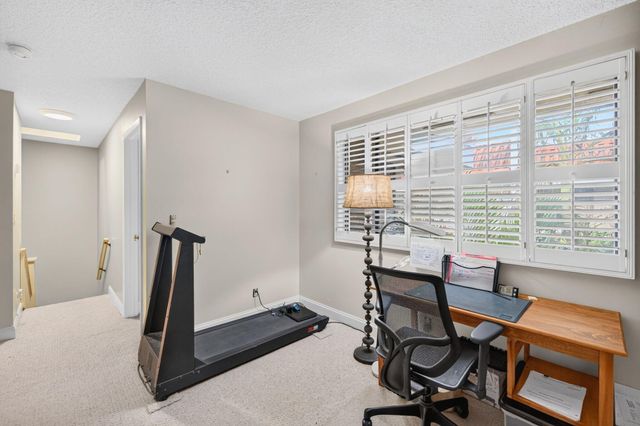 1401 NE 9th Street 20, Fort Lauderdale, FL 33304