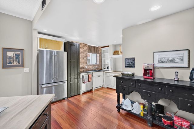 1401 NE 9th Street 20, Fort Lauderdale, FL 33304