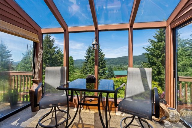 557 71 Mossyrock Avenue, Mossyrock, WA 98564