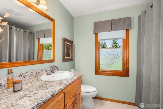 557 71 Mossyrock Avenue, Mossyrock, WA 98564