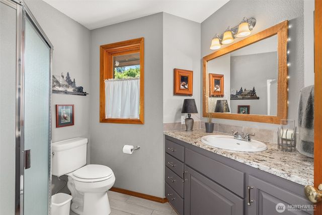 557 71 Mossyrock Avenue, Mossyrock, WA 98564