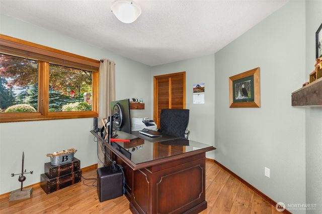 557 71 Mossyrock Avenue, Mossyrock, WA 98564