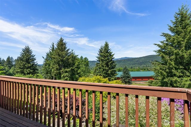 557 71 Mossyrock Avenue, Mossyrock, WA 98564