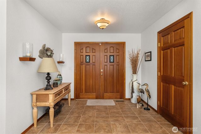 557 71 Mossyrock Avenue, Mossyrock, WA 98564