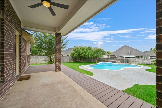 4001 Noirmont Court, College Station, TX 77845