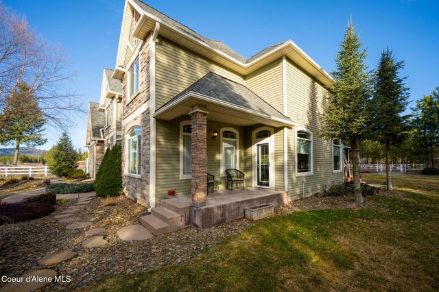 2019 E Brunner RD, Athol, ID 83801