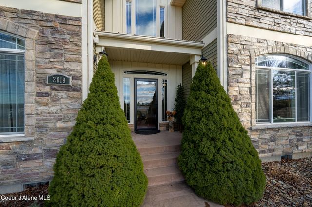 2019 E Brunner RD, Athol, ID 83801