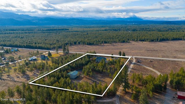 2019 E Brunner RD, Athol, ID 83801