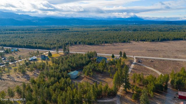 2019 E Brunner RD, Athol, ID 83801