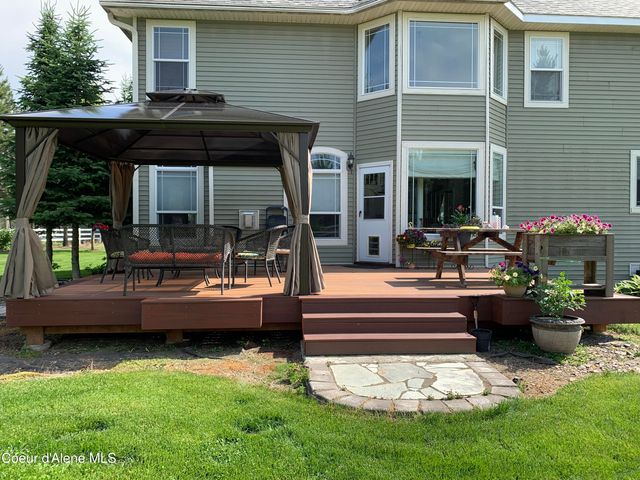 2019 E Brunner RD, Athol, ID 83801