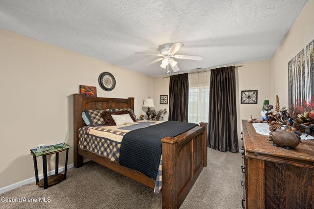 2019 E Brunner RD, Athol, ID 83801