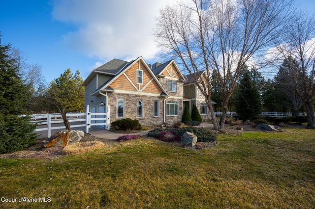 2019 E Brunner RD, Athol, ID 83801