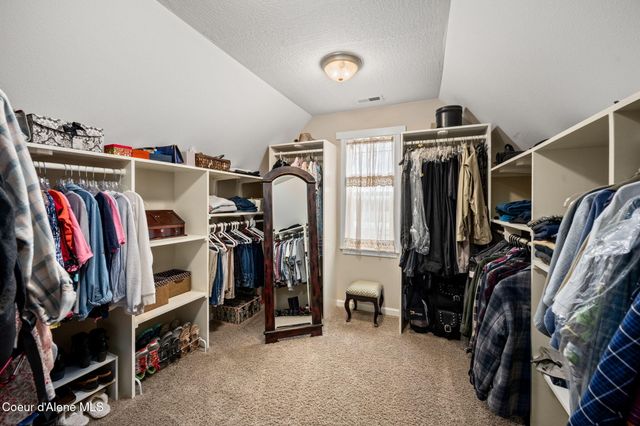 2019 E Brunner RD, Athol, ID 83801