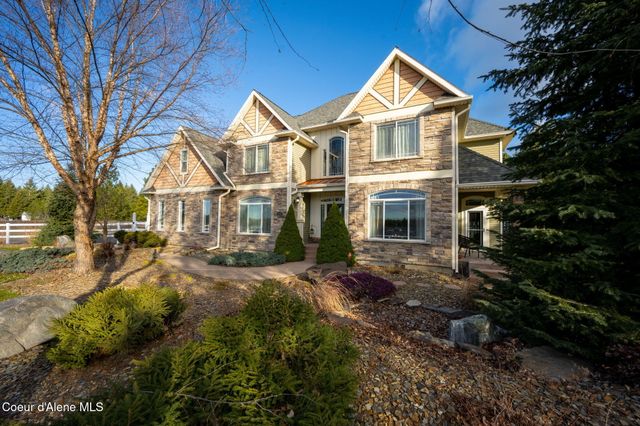 2019 E Brunner RD, Athol, ID 83801