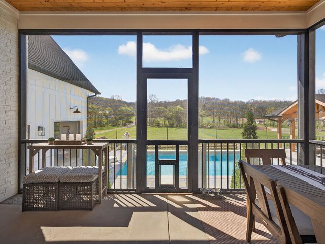 2760 Callis Rd, Lebanon, TN 37090