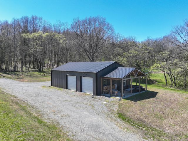 2760 Callis Rd, Lebanon, TN 37090