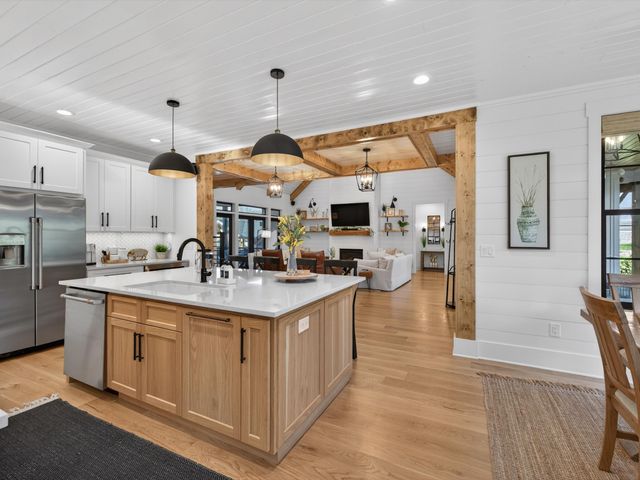 2760 Callis Rd, Lebanon, TN 37090