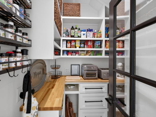 2760 Callis Rd, Lebanon, TN 37090