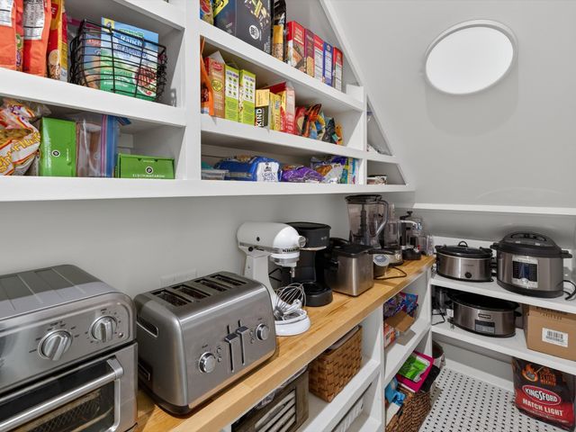 2760 Callis Rd, Lebanon, TN 37090