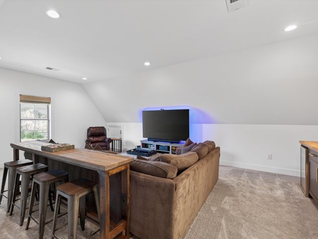 2760 Callis Rd, Lebanon, TN 37090