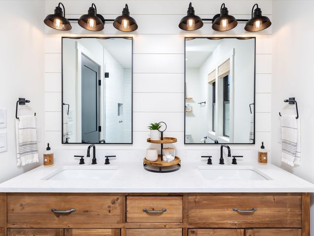 2760 Callis Rd, Lebanon, TN 37090