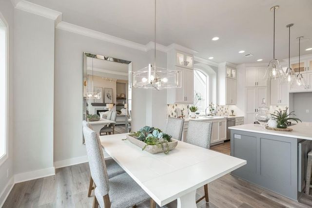 13705 W Guilford Road, Leawood, KS 66224