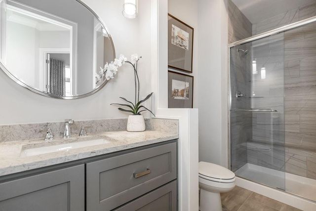 13705 W Guilford Road, Leawood, KS 66224