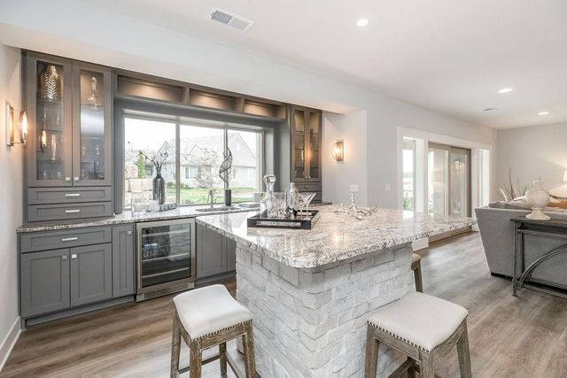 13705 W Guilford Road, Leawood, KS 66224