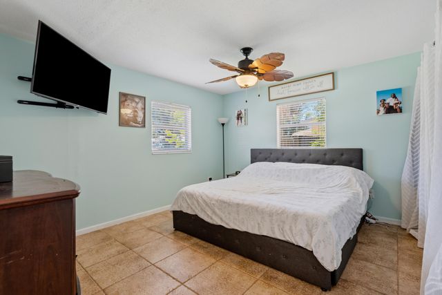 520 SE Dolphin Drive, Stuart, FL 34996
